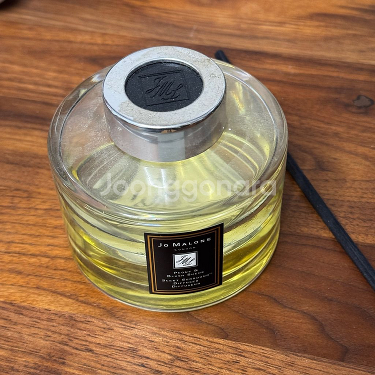 조말론 런던 피오니 앤 블러쉬 스웨이드 디퓨저 팝니다--2