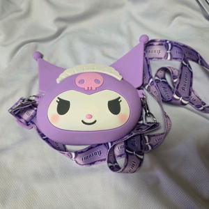 쿠로미 가방 판매