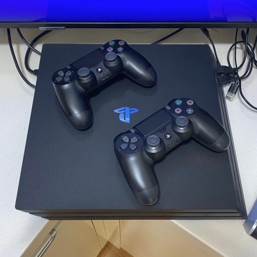 PS4 플스 프로 7218B 7.02v 듀얼쇼크 2개 이미지