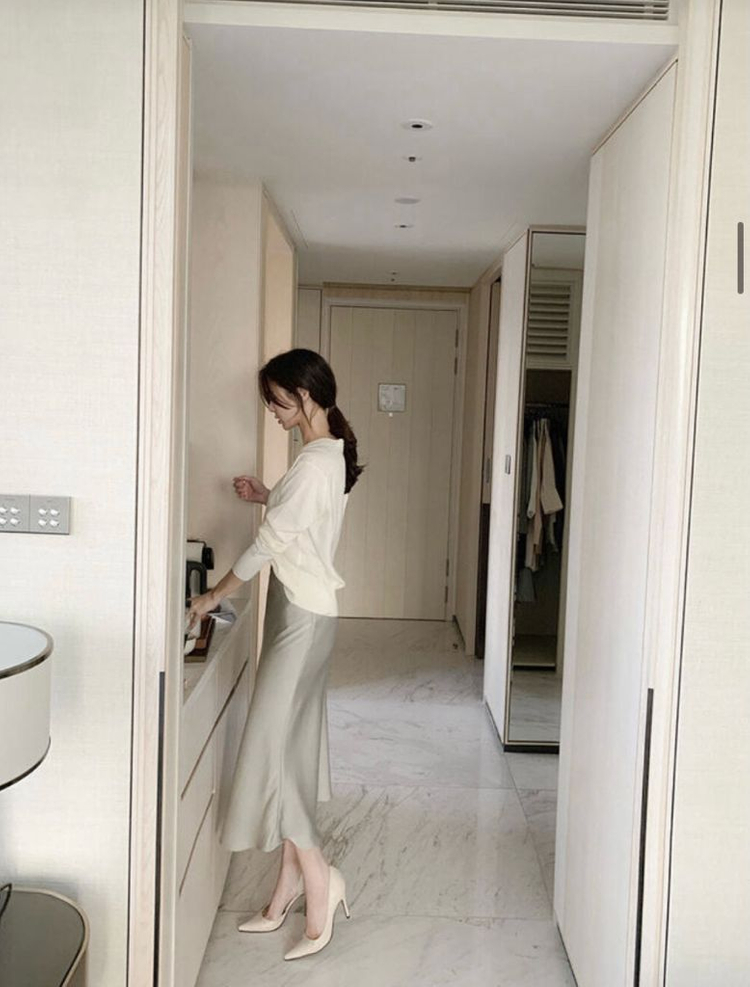 실크 새틴 샤틴 훌 스커트 롱스커트--5