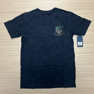 [새제품] [S] 로아크 리바이벌 반팔 티셔츠 블랙