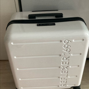 REFLEXER 1699 흰색 캐리어 여행용 수트케이스