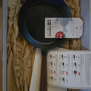 스캡슐트 딥팬 25cm 팝니다