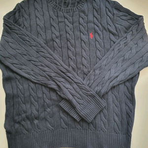 폴로 케이블 꽈베기 니트 L 입니다