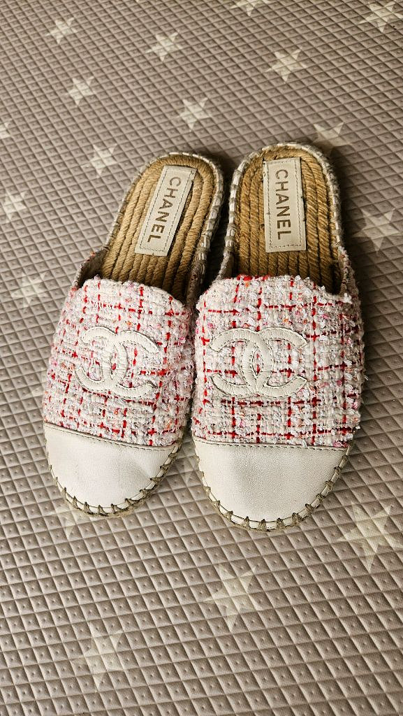 샤넬 트위드뮬 36c--0