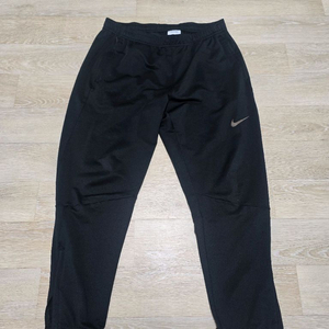 나이키 에센셜 팬츠 L사이즈