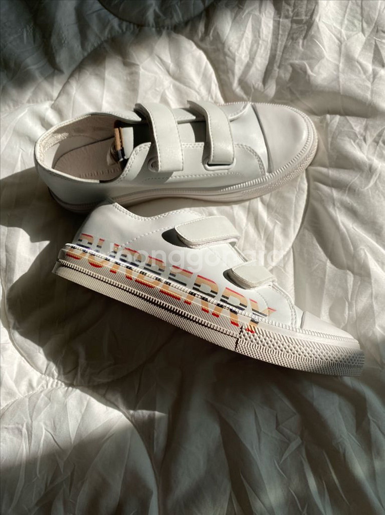 버버리키즈 스니커즈 (제작상품) (택비포함)--0