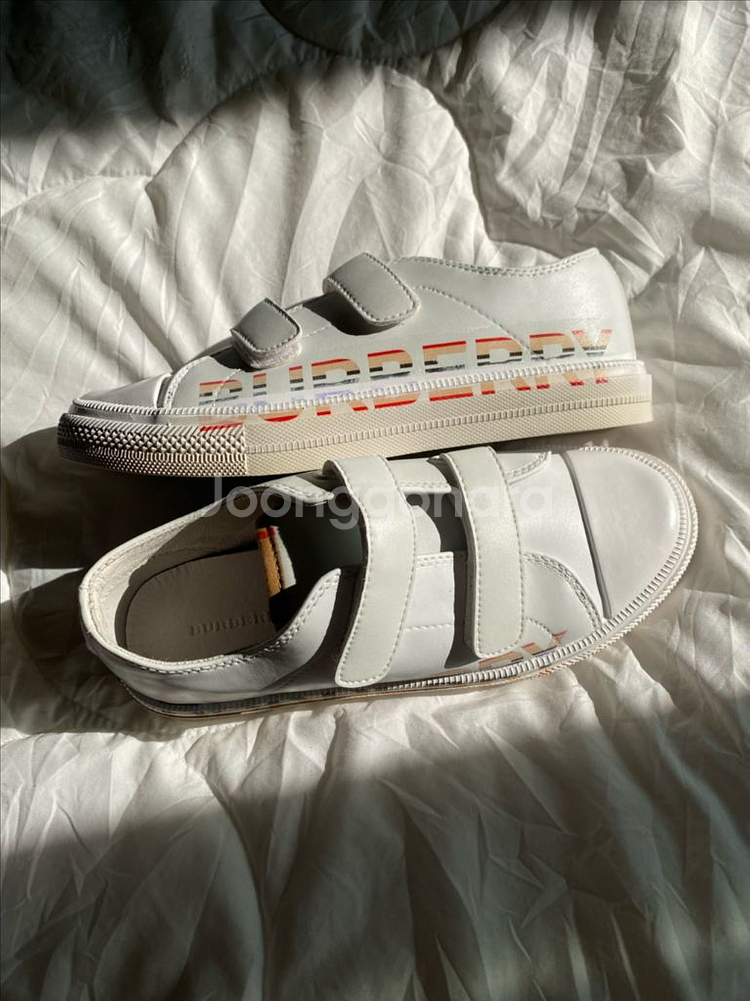 버버리키즈 스니커즈 (제작상품) (택비포함)--1