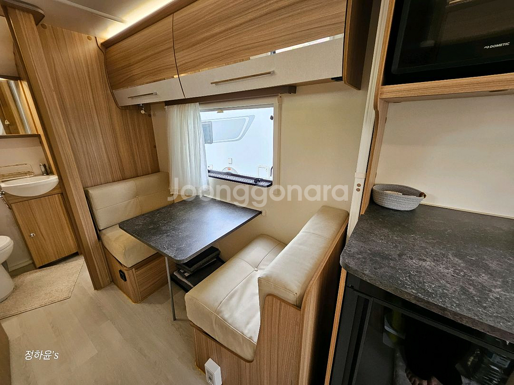 베일리피닉스650카라반--5