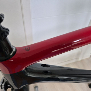 써벨로 r5 48사이즈(림브) 프레임 판매합니다.