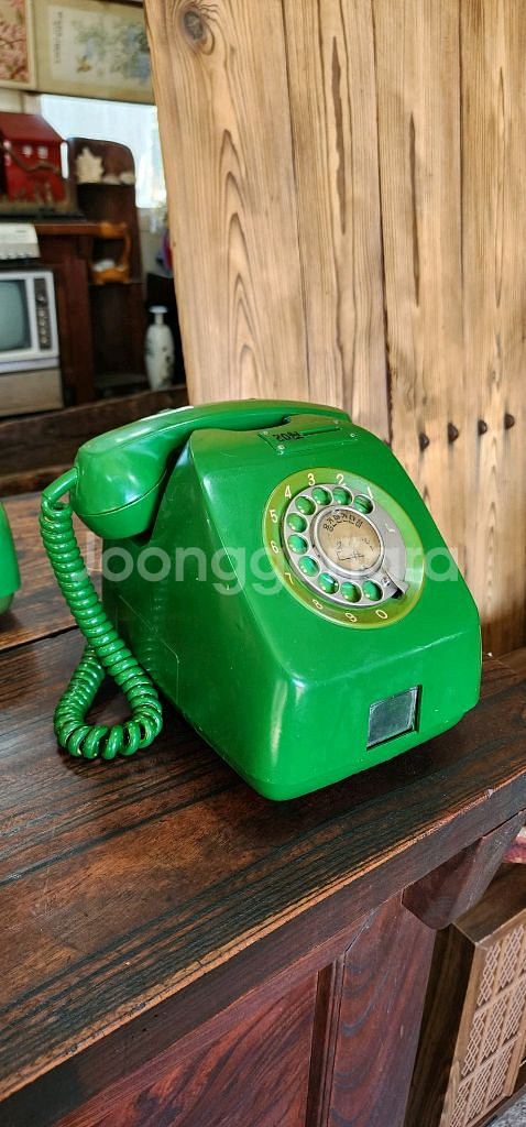 녹색 다방공중전화기--0