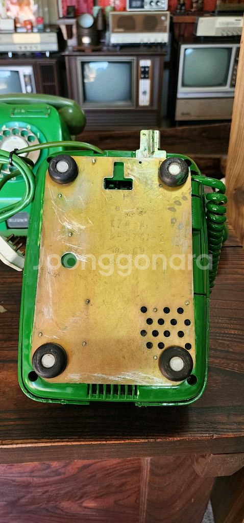 녹색 다방공중전화기--7