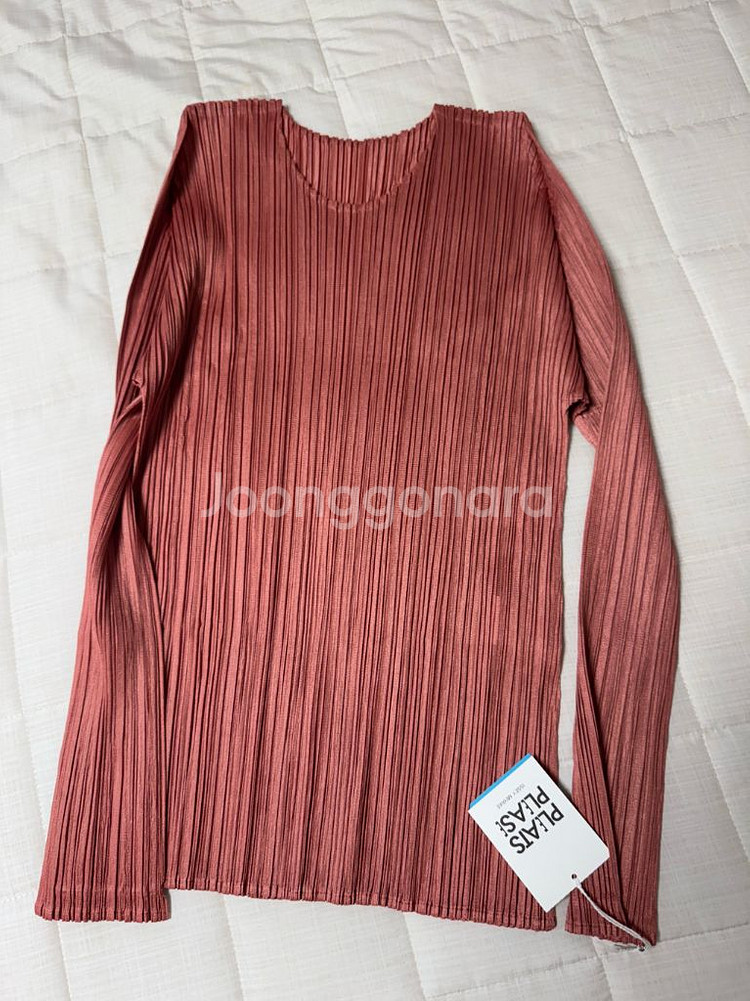 플리츠플리즈 코랄핑크 긴팔탑--2