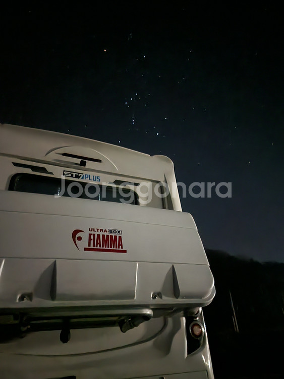 스타모빌 ST7-PLUS 캠핑카 팝니다.--3