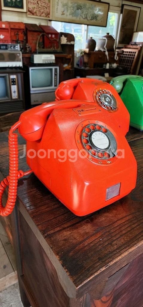 주황색 다방공중전화기--1