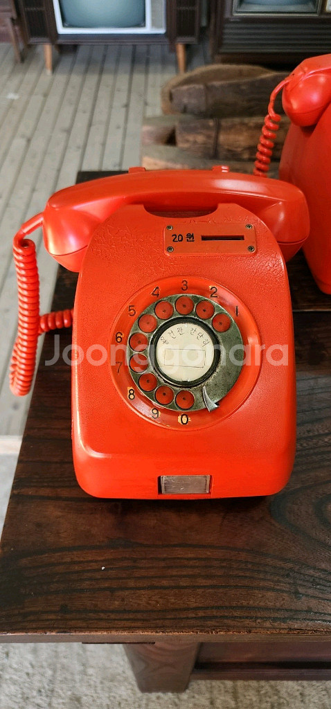 주황색 다방공중전화기--2