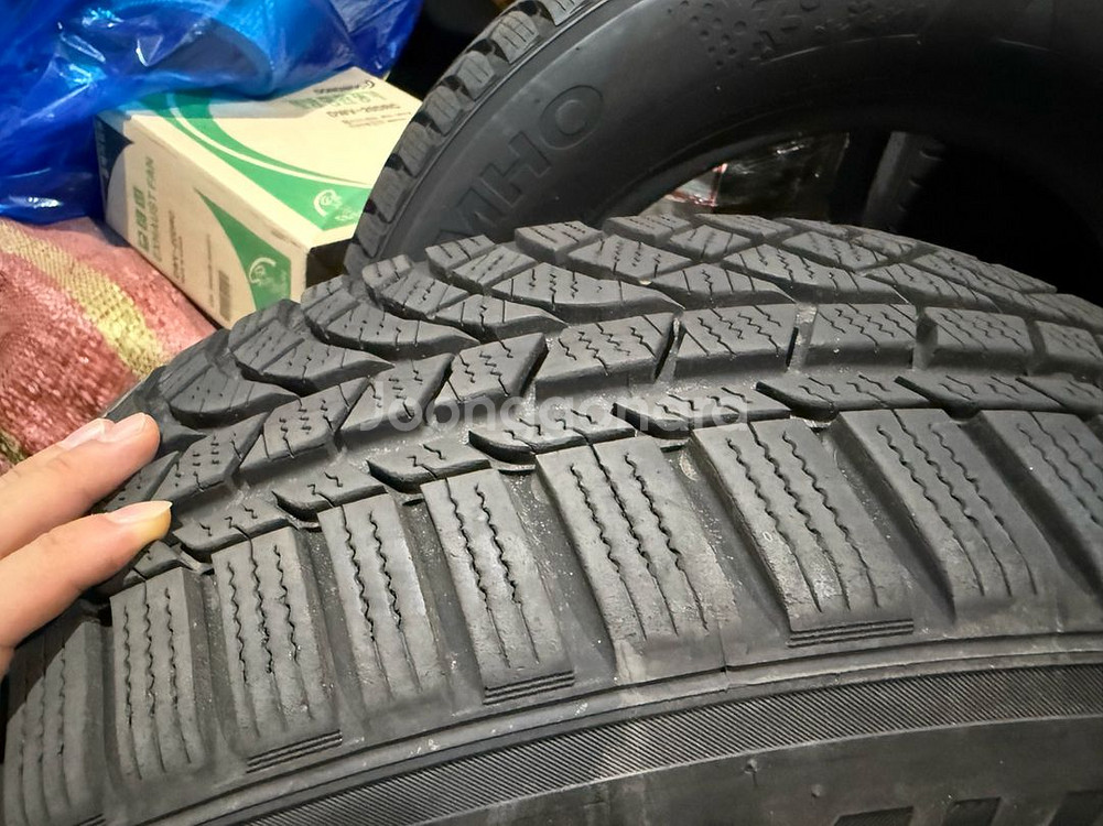 205 65 r16 윈터크래프트 팝니다.--2