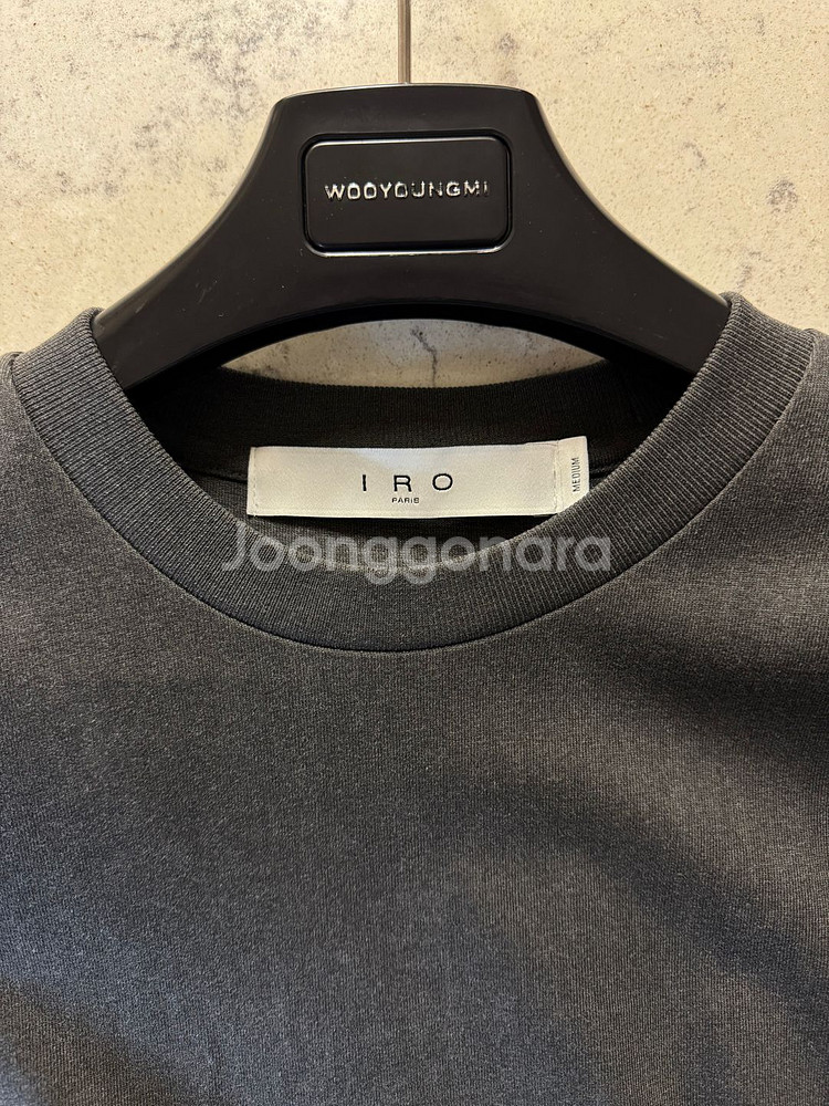 [새제품] IRO PARIS 이로맨 그레이 티셔츠--2
