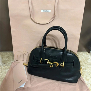 미우미우 아방뛰르 나파레더 탑핸들 미듐 백