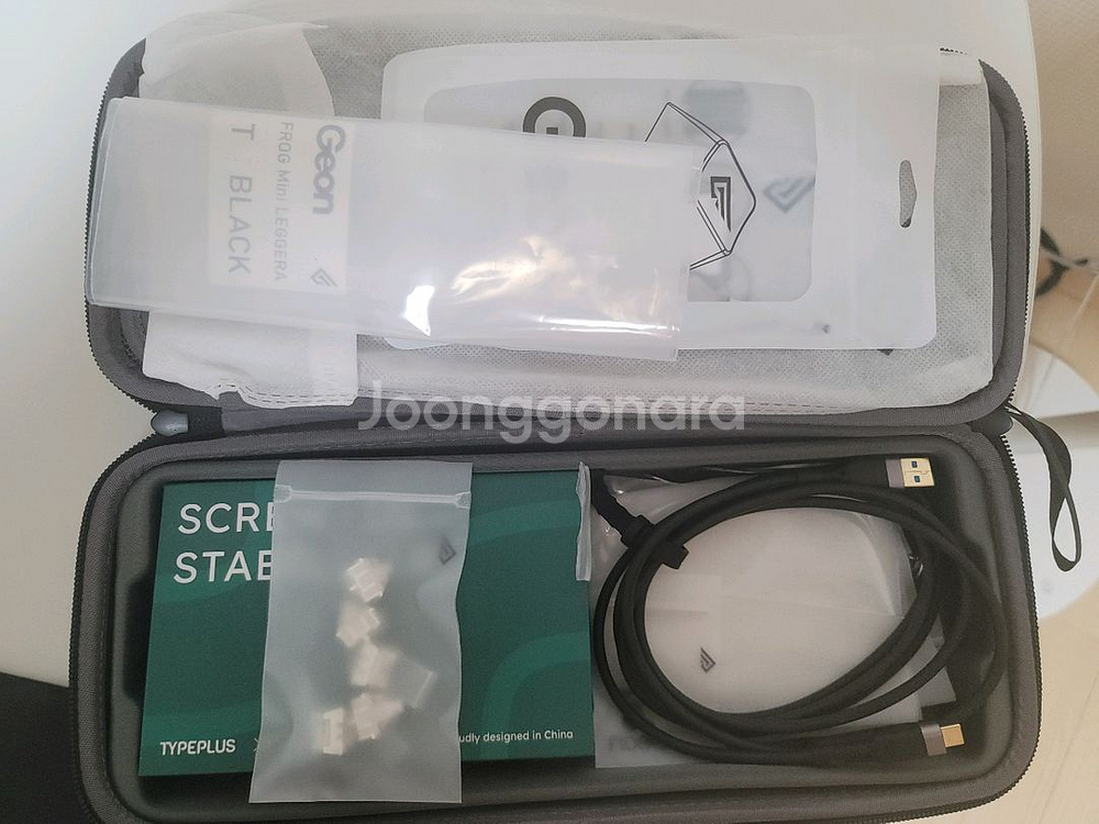 베놈60he 6.25u 레제라빌드 팝니다.--2