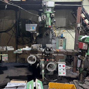 통일중공업 3축 밀링머신(TMVH-2)