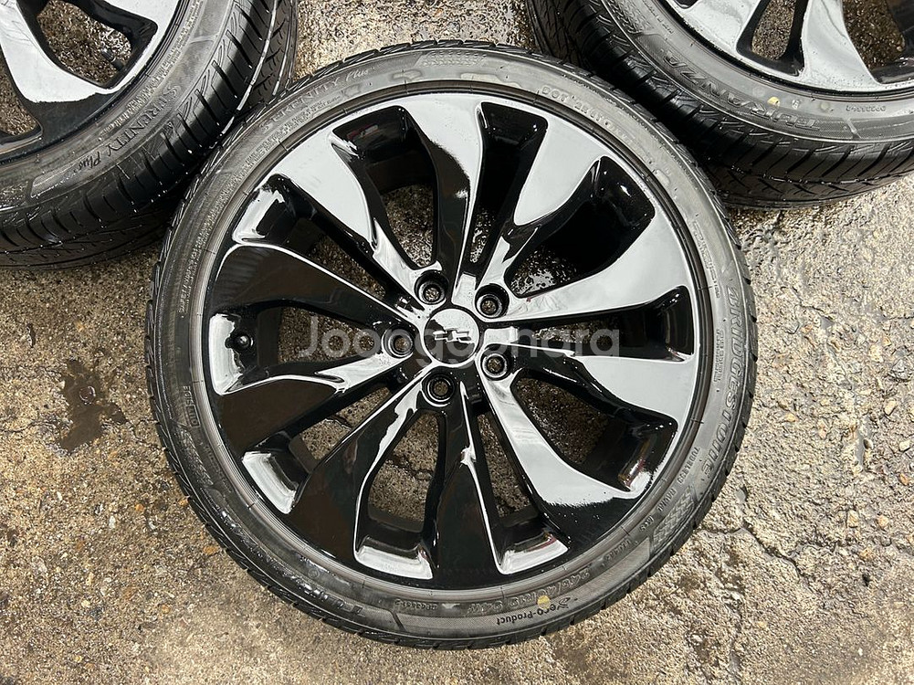 올뉴말리부 순정 19인치 휠타이어 윈스톰 캡티바--2