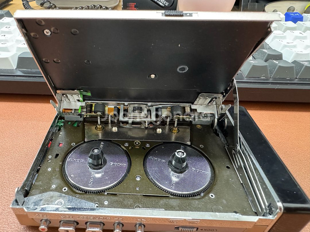 SONY 워크맨 WM-F203 (골드)--5