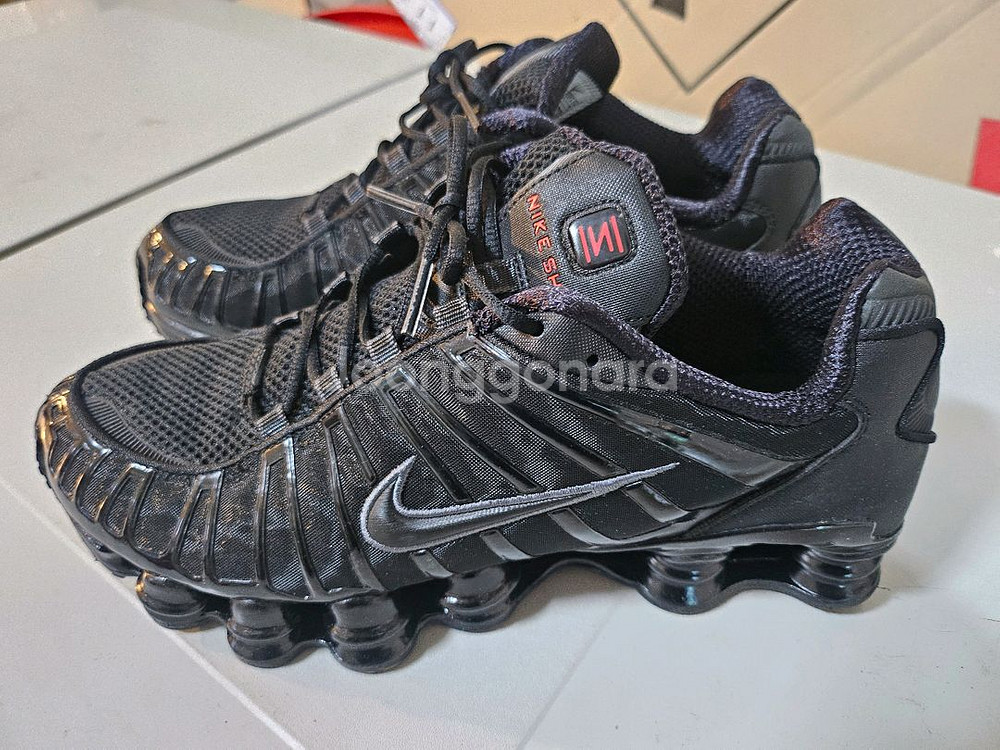 나이키 샥스TL 275mm--2