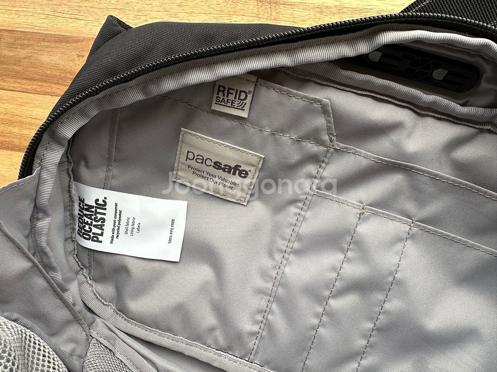 팩세이프 V어반 슬링백 5L--2