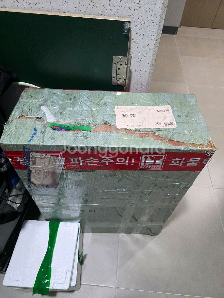 마이뮤지엄 장식장 판매합니다--8