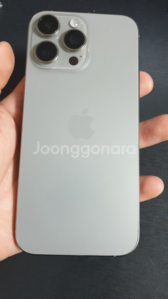 미국 아이폰 16프로맥스 애플케어 사용기간 1년 미만--0