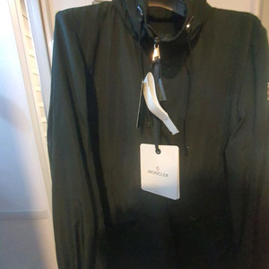 정품 몽클레어 enet 에넷 블랙 3사이즈 미시착새상품