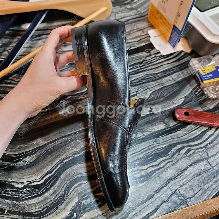 존롭 펜코트 로퍼 새상품 팝니다--9