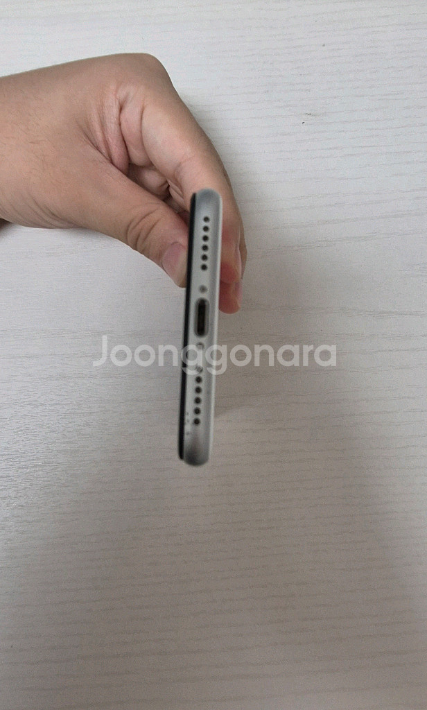 아이폰 se2 128gb 화이트 (부품용, 네고O)--9