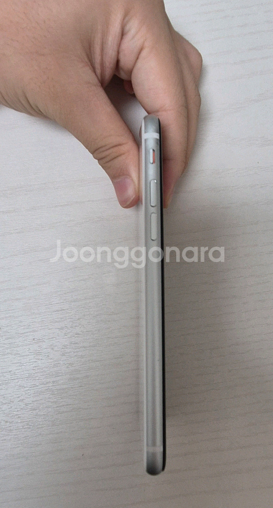 아이폰 se2 128gb 화이트 (부품용, 네고O)--10