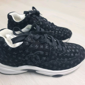 구찌 여성용 정품신발 230mm