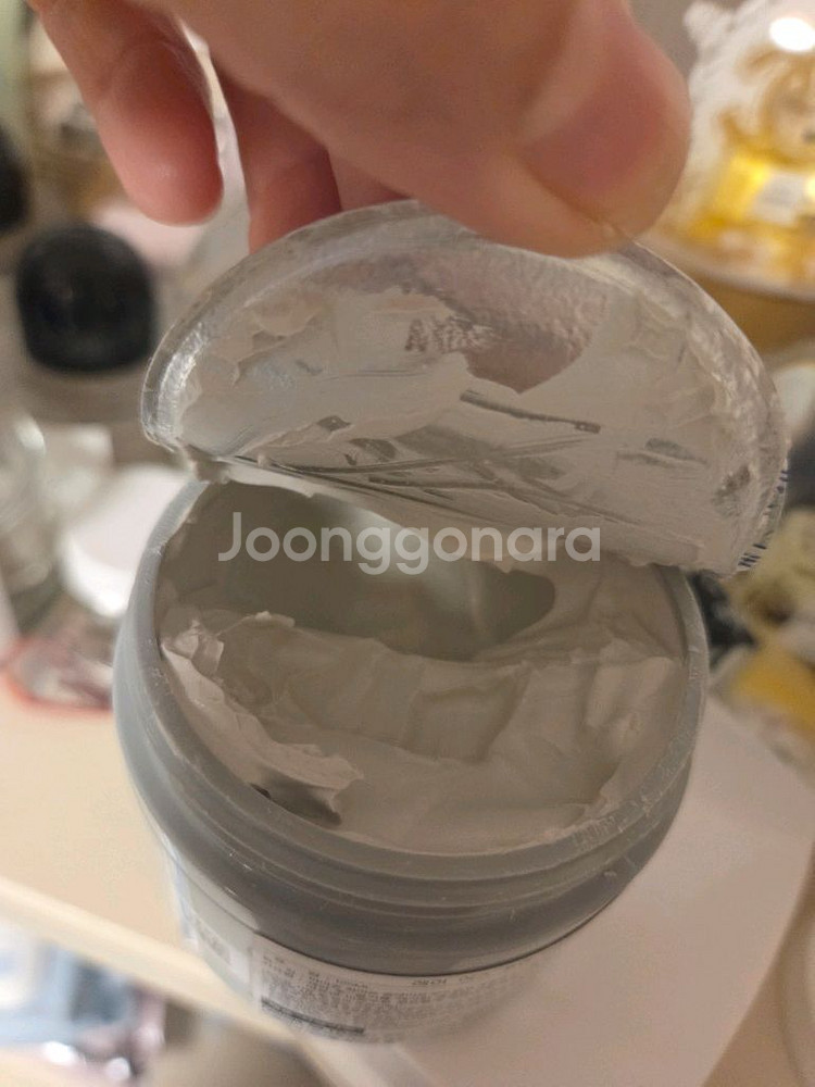 키엘 래어 어스 포어 미니마이징 클레이 마스크--2