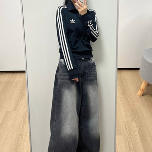 아디다스 파이어버드 블랙 실버 트랙탑 져지