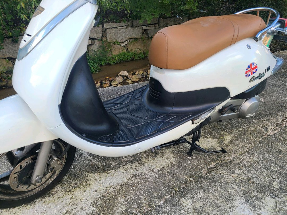 클래식 스쿠터 뉴카빙2 이미지