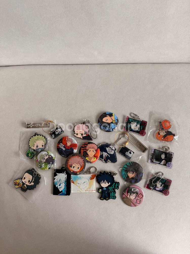 주술회전 굿즈 뱃지 키링 일괄--0