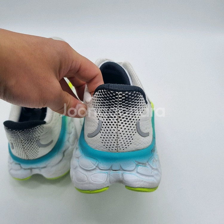 뉴발란스 프레쉬 폼 X 모어 v4 남성 275mm--7