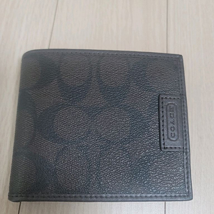 코치 지갑 새상품급