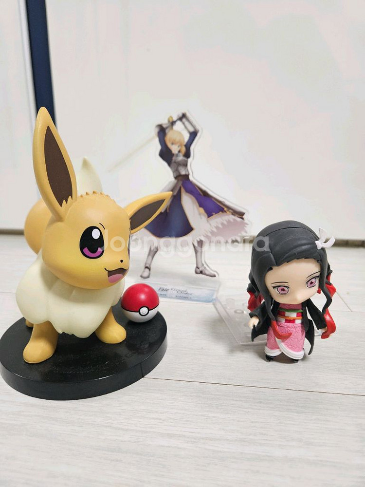 애니 굿즈및피규어--3