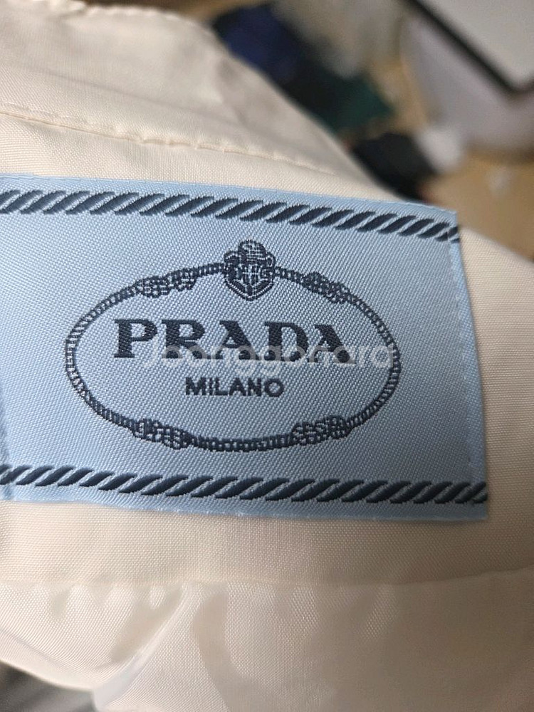 프라다 자켓--2