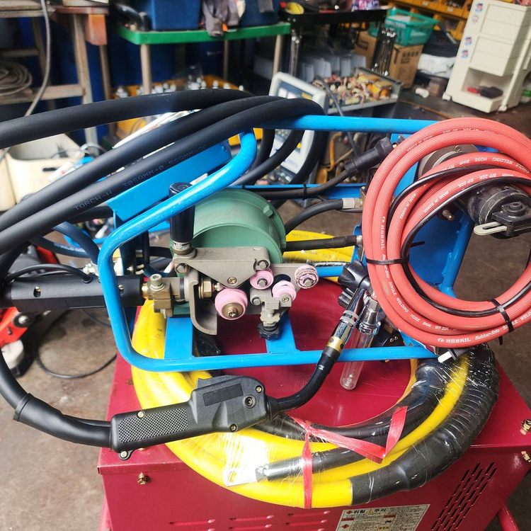 [판매] 동아용접기 중고 CO2용접기 350CMA/중고--3