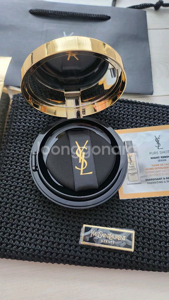 입생로랑 엉크르드뽀 쿠션 새것 정품 택포--4