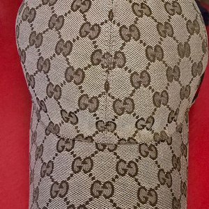 구찌 볼캡 모자