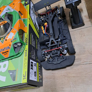 르랄로 ak787 차체만팝니다 rc