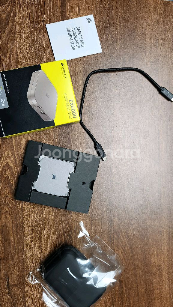 커세어 외장 ssd ex400u 2tb--0