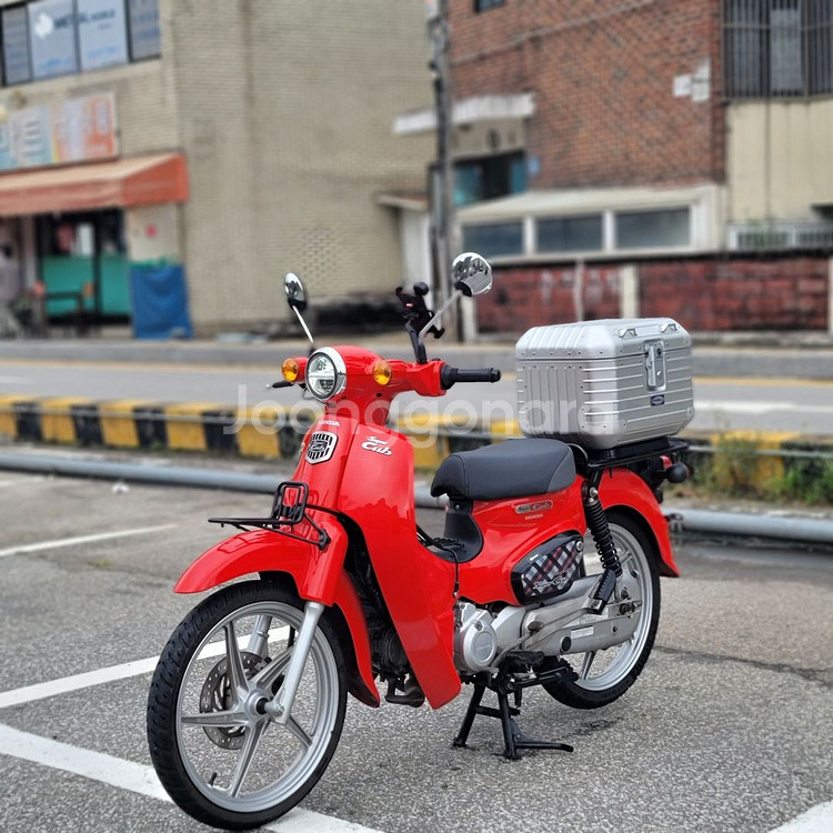 4_21년식 슈퍼커브110 깔끔한차량 판매합니다--1